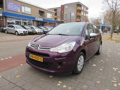 Paars Occasion 2015 Citroën C3 Attraction Hatchback | € 4.250 (Eerlijke prijs)
