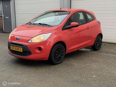 Rood Occasion 2009 Ford Ka Trend Hatchback | € 2.295 (Eerlijke prijs)