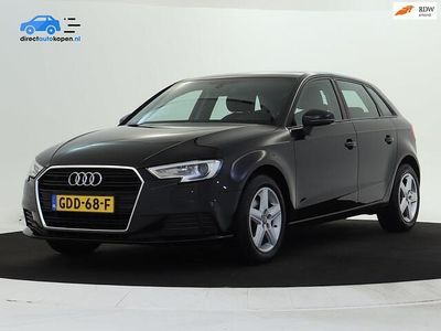 Zwart (metallic) Occasion 2018 Audi A3 Sportback Proline Hatchback | € 13.745 (Eerlijke prijs)
