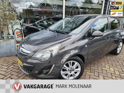 Grijs Gebruikt 2014 Opel Corsa Hatchback | € 7.450 (Duur)
