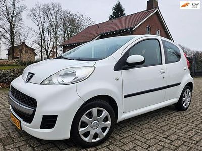 Occasion Peugeot 107 68 PK (50 kW) 2011 Wit Hatchback