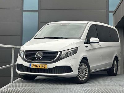 Wit Gebruikt 2022 Mercedes EQV300 Van | € 78.407