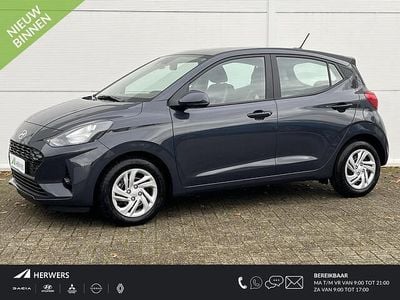 Grijs Nieuw 2026 Hyundai i10 Comfort Hatchback | € 21.940 (Iets duurder)