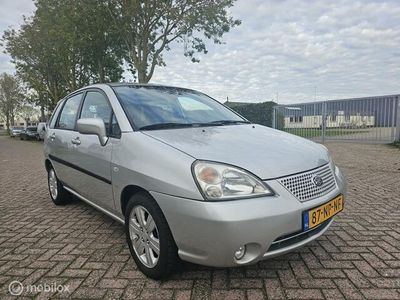 Suzuki Liana