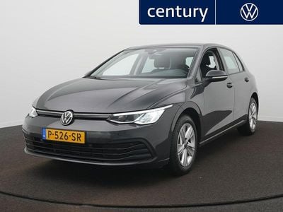 Grijs Occasion 2022 VW Golf VIII Life Hatchback | € 20.900 (Eerlijke prijs)