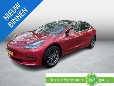Rood Occasion 2019 Tesla Model 3 Long Range AWD Sedan | € 16.450 (Eerlijke prijs)