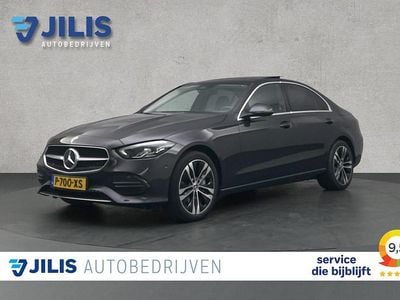 Grijs Gebruikt 2022 Mercedes C300e Sedan | € 37.950 (Super prijs)