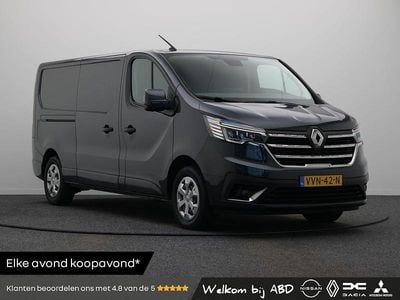 Grijs Gebruikt 2023 Renault Trafic Komfort MPV | € 27.440 (Super prijs)