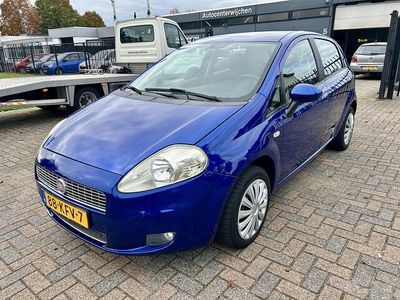 Occasion Fiat Grande Punto Lusso 78 PK (57 kW) 2009 Blauw Hatchback