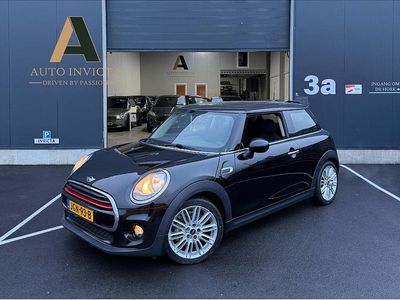 Zwart Occasion 2016 Mini ONE Hatchback | € 9.450 (Eerlijke prijs)