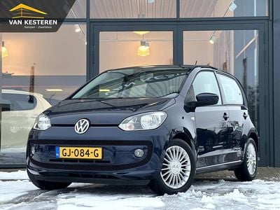 Blauw Gebruikt 2015 VW up! high up! Hatchback | € 7.250 (Eerlijke prijs)