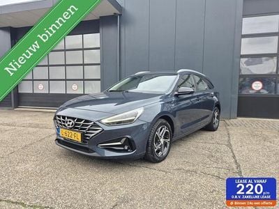 Blauw Gebruikt 2021 Hyundai i30 Comfort Stationwagen | € 16.450 (Eerlijke prijs)