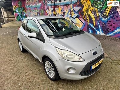 Grijs (metallic) Gebruikt 2009 Ford Ka Sport Hatchback | € 2.495 (Goede deal)