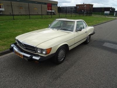 Beige Gebruikt 1980 Mercedes SL450 Cabriolet | € 15.850