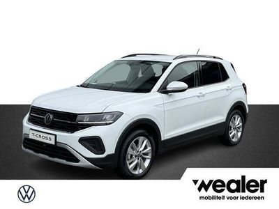 tweedehands VW T-Cross - Life Edition 1.0 70 kW / 95 pk TSI SUV 5 versn. Ha