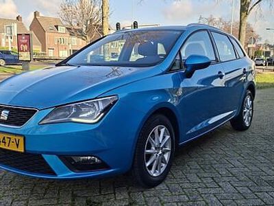 Blauw Occasion 2015 Seat Ibiza ST CONNECT Stationwagen | € 8.750 (Iets duurder)