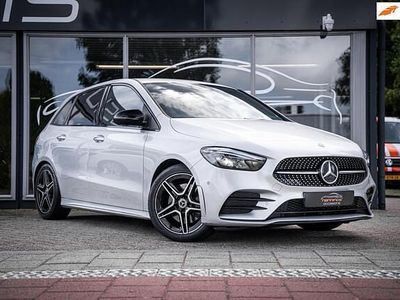 Mercedes B220