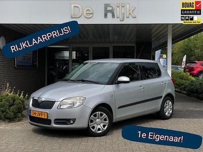 Grijs Gebruikt 2009 Skoda Fabia Tour Hatchback | € 5.695 (Iets duurder)