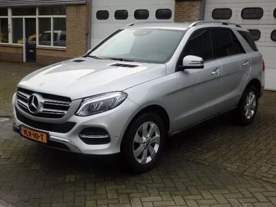 Grijs Gebruikt 2017 Mercedes GLE250 SUV | € 27.500