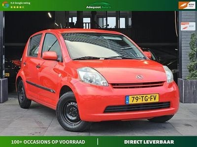 Rood Gebruikt 2006 Daihatsu Sirion Hatchback | € 994 (Eerlijke prijs)