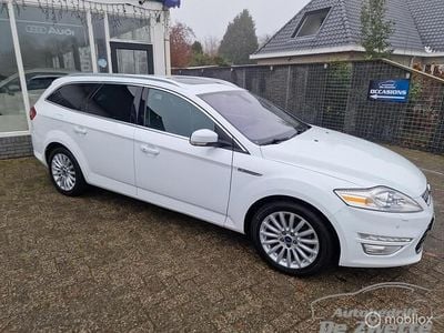 Wit Occasion 2014 Ford Mondeo Platinum Stationwagen | € 7.500 (Goede deal)
