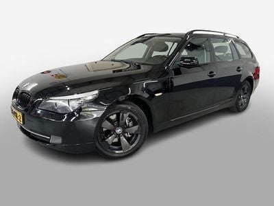 BMW 523