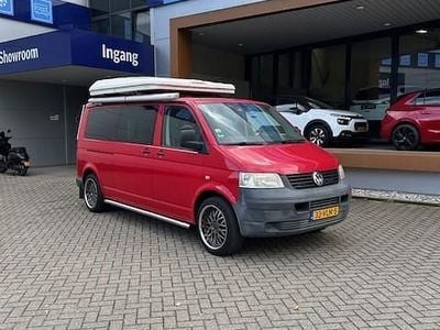 Rood Occasion 2008 VW T5 Van | € 13.450