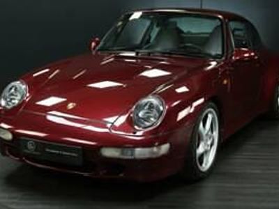 Roodarenarotmetallic Gebruikt 1996 Porsche 911 Carrera 4S Coupé | € 149.900