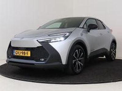 Grijs Occasion 2025 Toyota C-HR Edition SUV | € 31.495 (Super prijs)