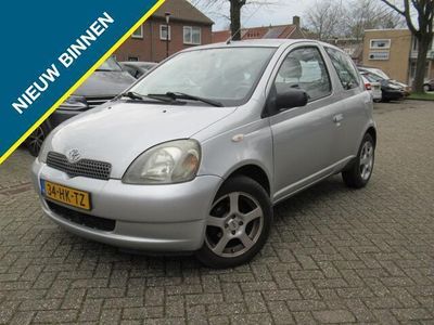 tweedehands Toyota Yaris 1.3 Luna A/C NW APK+Beurt ZUINIG & KWALITEIT!