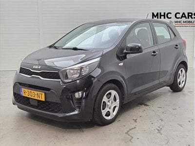 Zwart Occasion 2022 Kia Picanto Comfort Hatchback | € 10.700 (Goede deal)