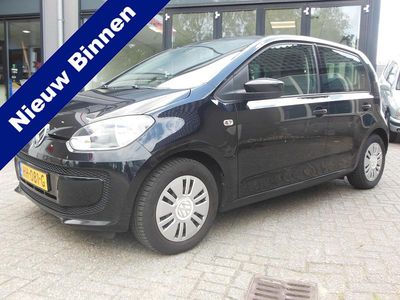 Zwart Gebruikt 2015 VW up! move up! Hatchback | € 7.350 (Eerlijke prijs)