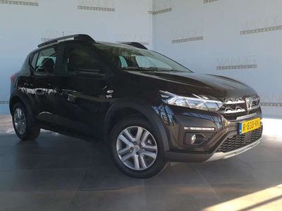 Zwart Occasion 2022 Dacia Sandero Stepway Hatchback | € 16.900 (Eerlijke prijs)