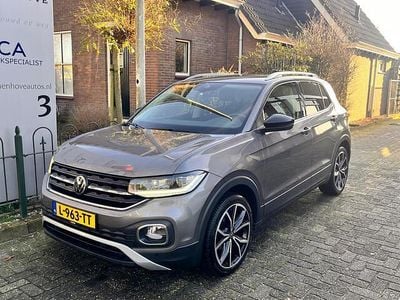 Grijs Gebruikt 2021 VW T-Cross Style SUV | € 18.950 (Goede deal)