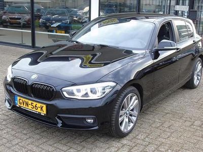 Zwart Gebruikt 2018 BMW 118 Executive Hatchback | € 16.795 (Eerlijke prijs)