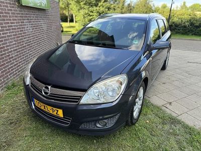 Grijs Occasion 2007 Opel Astra Stationwagen | € 1.745 (Eerlijke prijs)