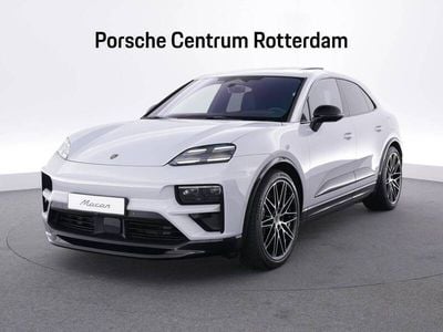 Ijsgrijs metallic Gebruikt 2024 Porsche Macan Turbo SUV | € 124.900