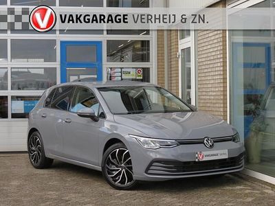 Occasion VW Golf VIII 110 PK (80 kW) 2021 Grijs Hatchback