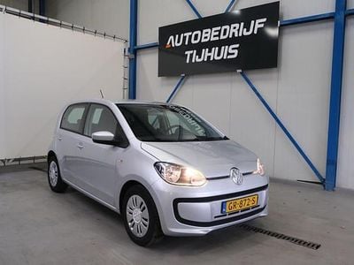 Grijs (metallic) Gebruikt 2015 VW up! move up! Hatchback | € 5.900 (Goede deal)