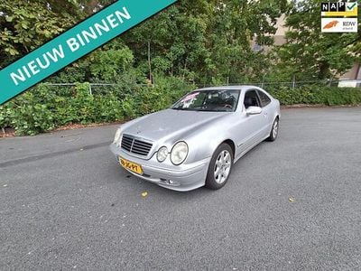 Mercedes 200