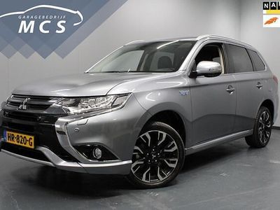 Grijs Gebruikt 2015 Mitsubishi Outlander Edition SUV | € 15.950 (Iets duurder)