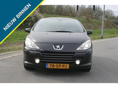 Zwart Occasion 2006 Peugeot 307 CC Cabriolet | € 3.799 (Duur)