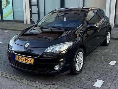 Zwart Gebruikt 2013 Renault Mégane III Authentique Hatchback | € 3.000 (Super prijs)