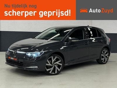 Grijs Gebruikt 2022 VW Golf VIII Active Hatchback | € 25.893 (Eerlijke prijs)
