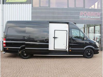 Zwart Gebruikt 2015 Mercedes Sprinter Van | € 19.950 (Eerlijke prijs)