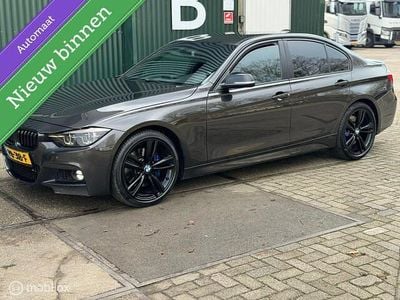 Bruin Gebruikt 2017 BMW 320 M Sport Sedan | € 14.999 (Eerlijke prijs)