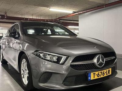 Grijs Gebruikt 2019 Mercedes A200 Advantage Stationwagen | € 17.390 (Super prijs)