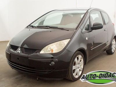 Zwart Gebruikt 2005 Mitsubishi Colt Hatchback | € 1.900 (Eerlijke prijs)