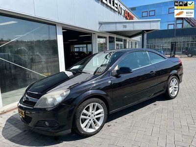 tweedehands Opel Astra Cabriolet TwinTop 1.8 Cosmo