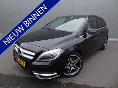 Zwart Occasion 2014 Mercedes B250 Prestige MPV | € 16.999 (Eerlijke prijs)